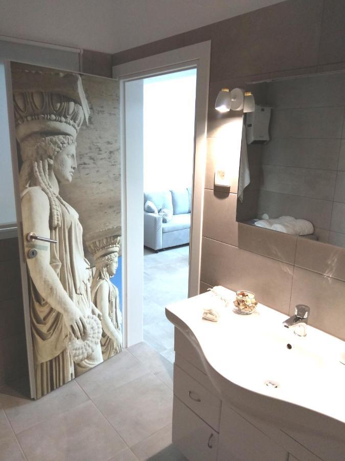 Attalos Luxury Flat Psyrri Square Athens Exterior photo